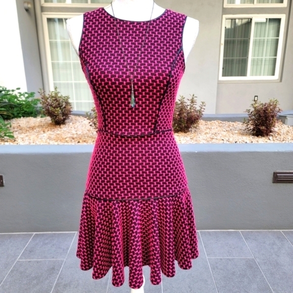 Red Label Saks Fifth Avenue Vintage Dress ✦ Pink & Black Drop Waist Leather Trim - Picture 4 of 14